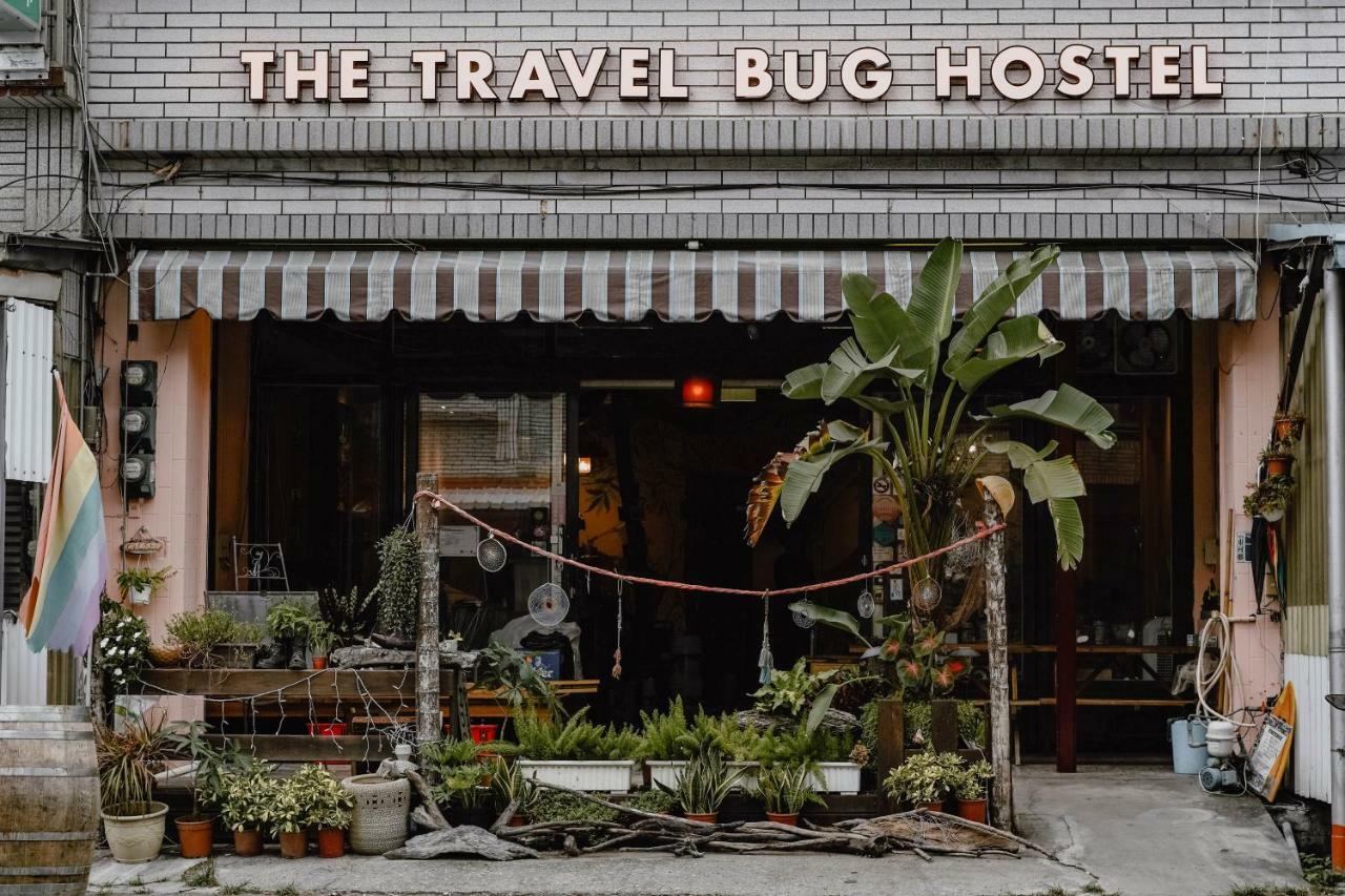 Dulan The Travel Bug Bistro Inn Donghe Exterior photo